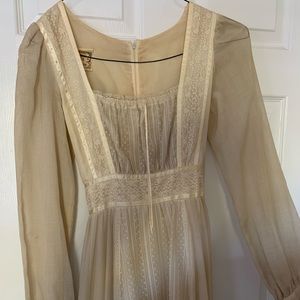 Vintage Cream Lace Gunne Sax Dress